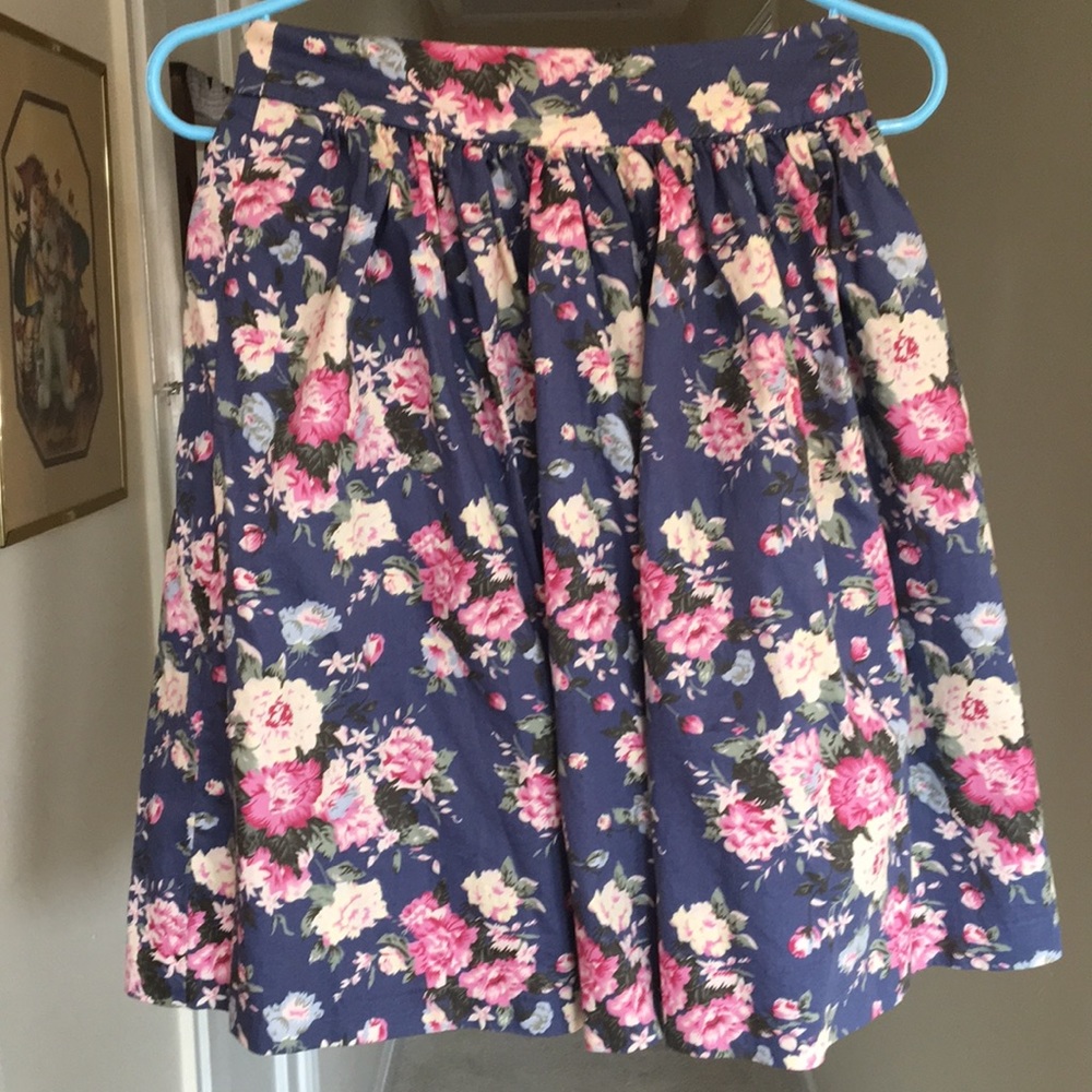 Esprit flowers skirt